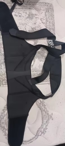 Säädettävä asennon korjausvyö photo review