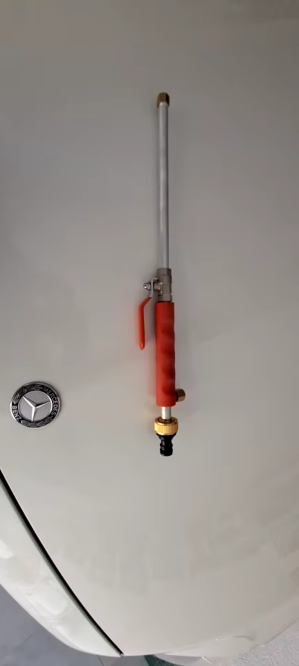 Vattenpistol med tryck photo review