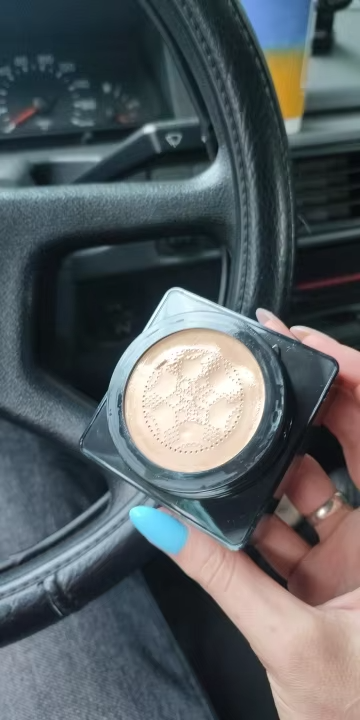 Foundationkräm photo review