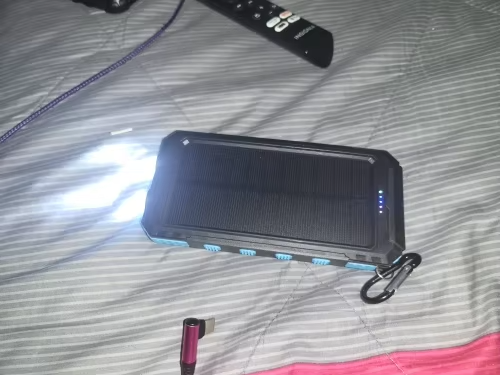 Solar power bank photo review