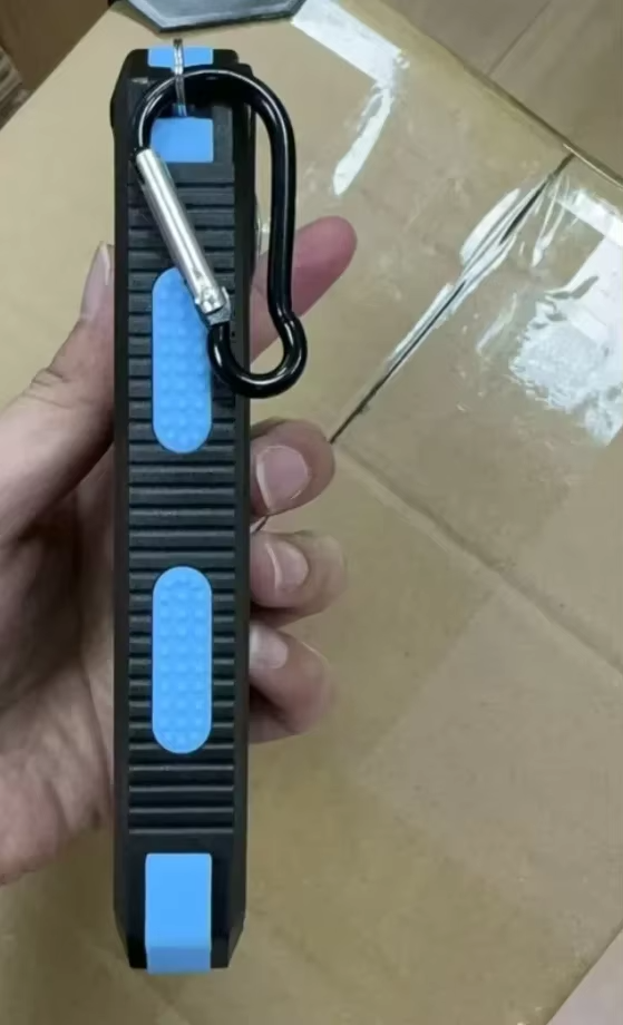 Solar power bank photo review