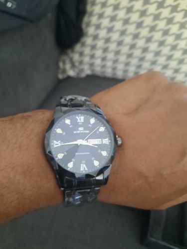Luxury mens watch photo review