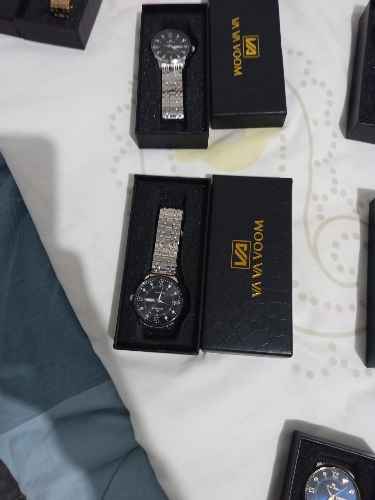 Luxury mens watch photo review
