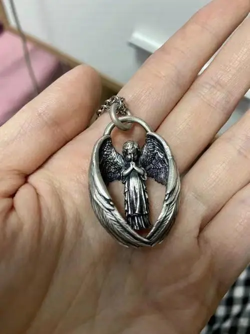 Angel wings necklace photo review