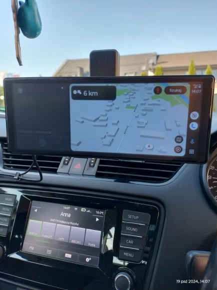 CarPlay Screen photo review