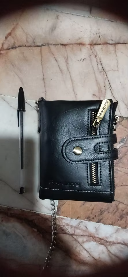 Triple fold wallet photo review