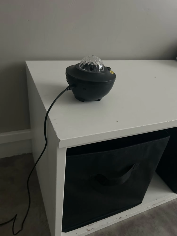 Music projector lamp photo review