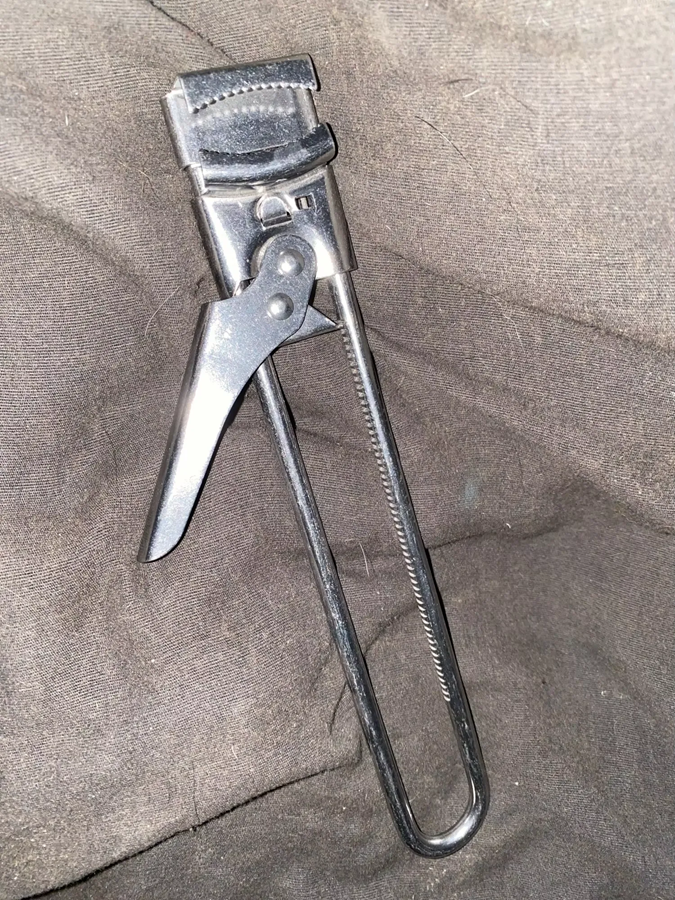 Adjustable bottle opener photo review