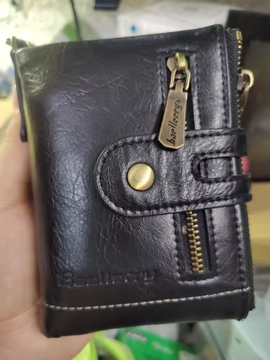 Triple fold wallet photo review