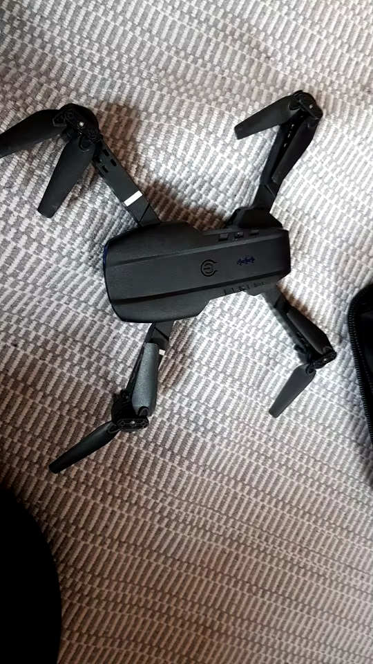 E99 pro drone photo review