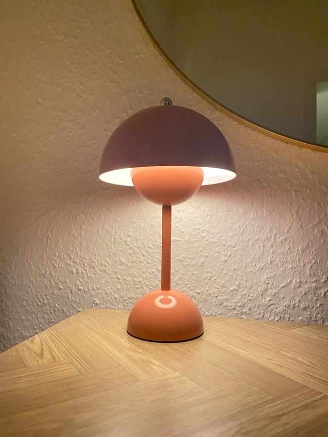 Table lamp photo review