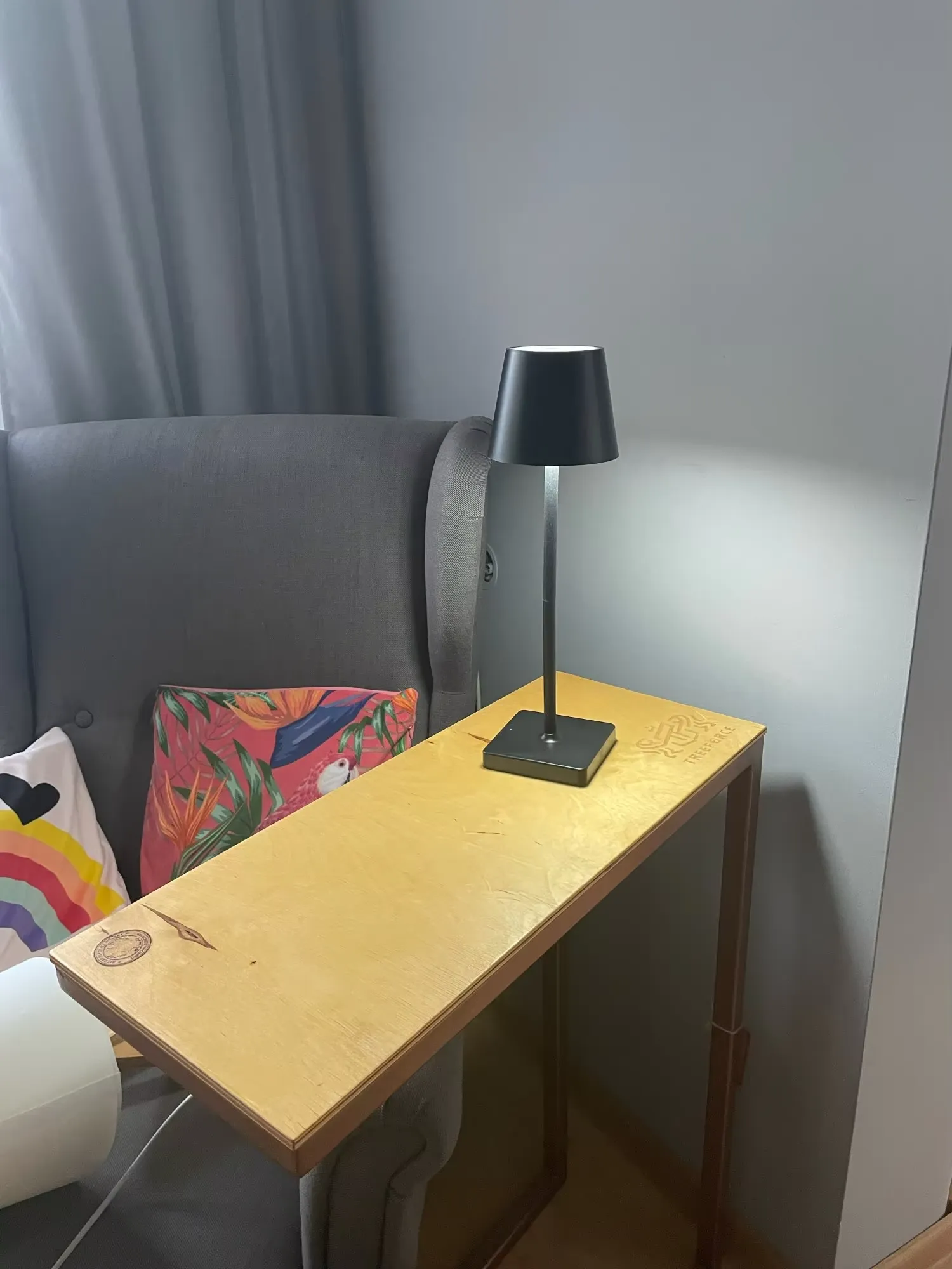 Waterproof touch lamp photo review