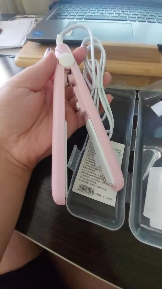 Cartoon hair straightener photo review