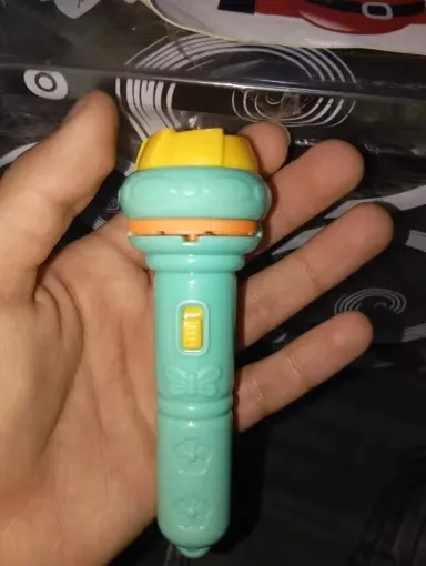 Cartoon projection flashlight photo review