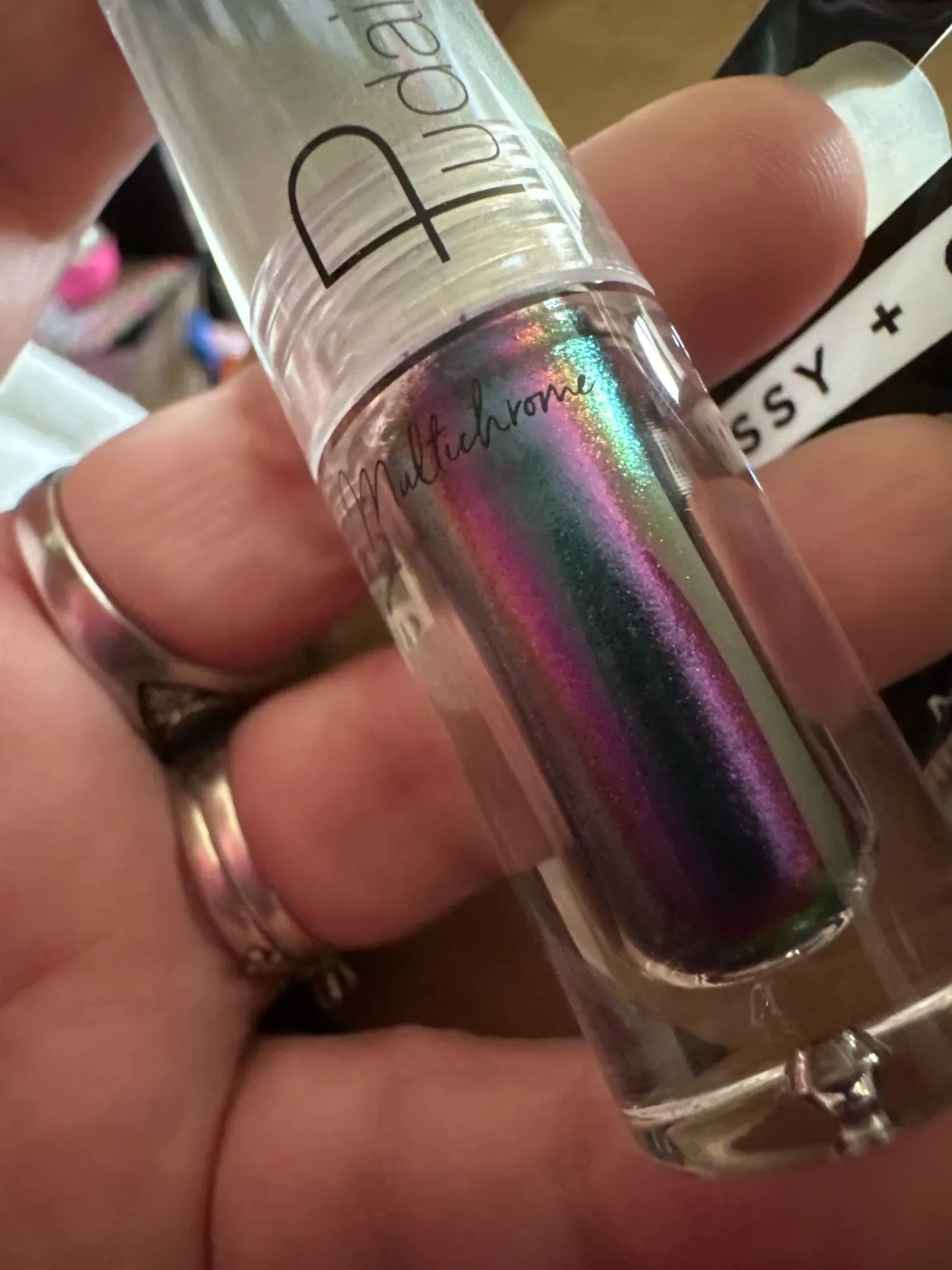 Chameleon liquid eyeshadow photo review