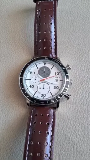 Men's luxury watch photo review