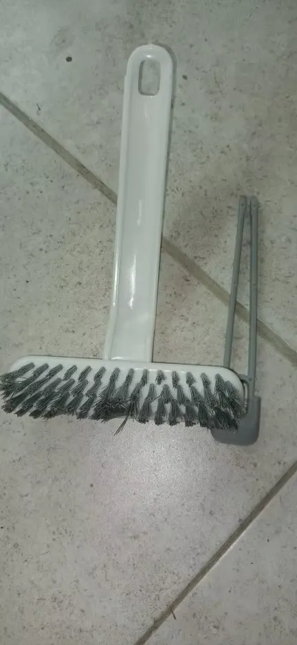 Floor gap brush photo review