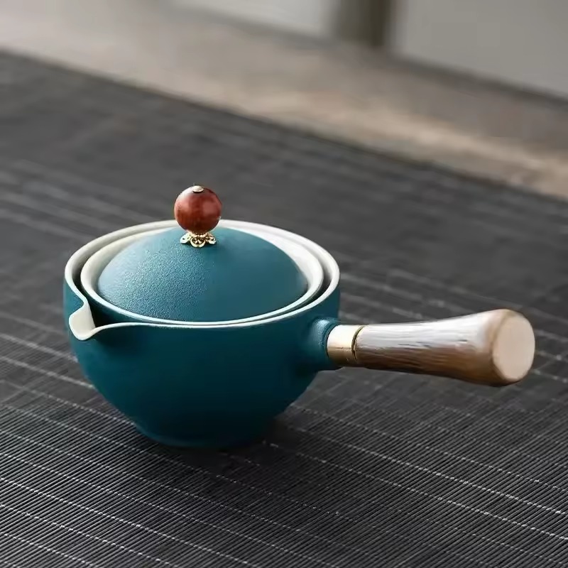 Tea maker