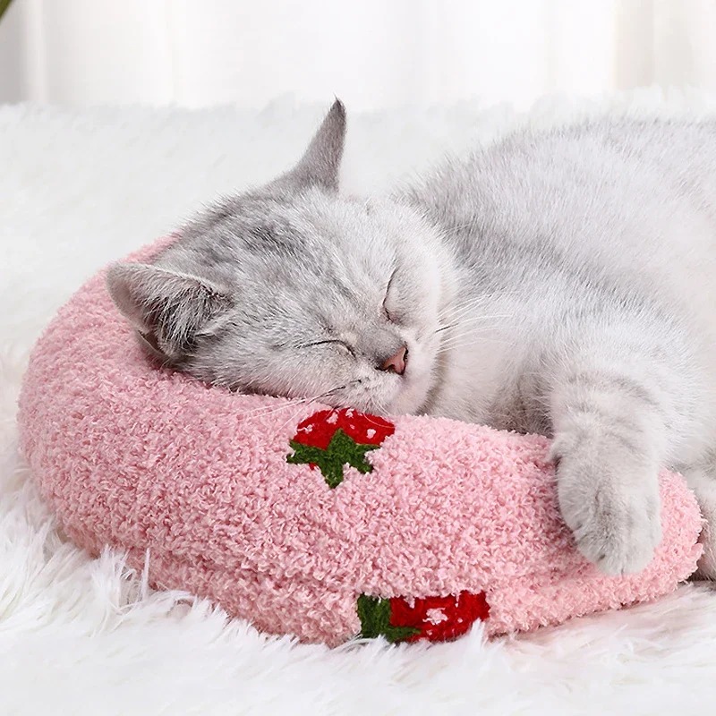 Calming pet pillow