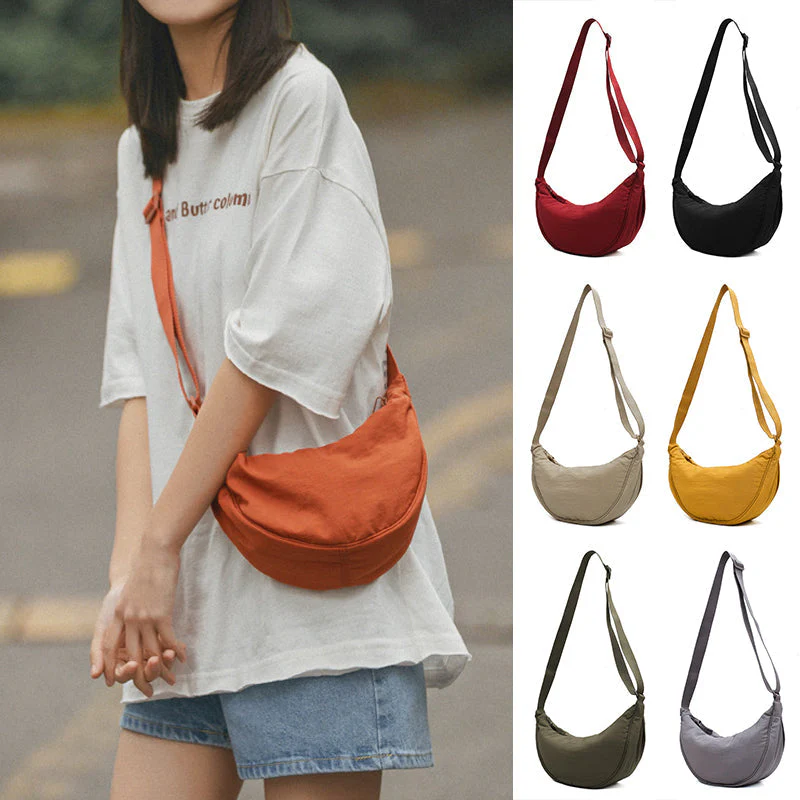 Women dumpling shoulder bag