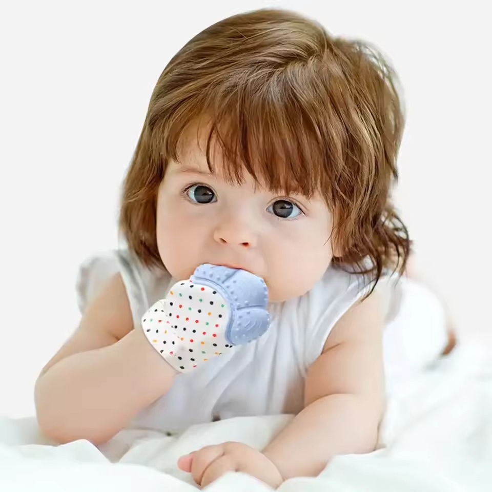 Teething mitten