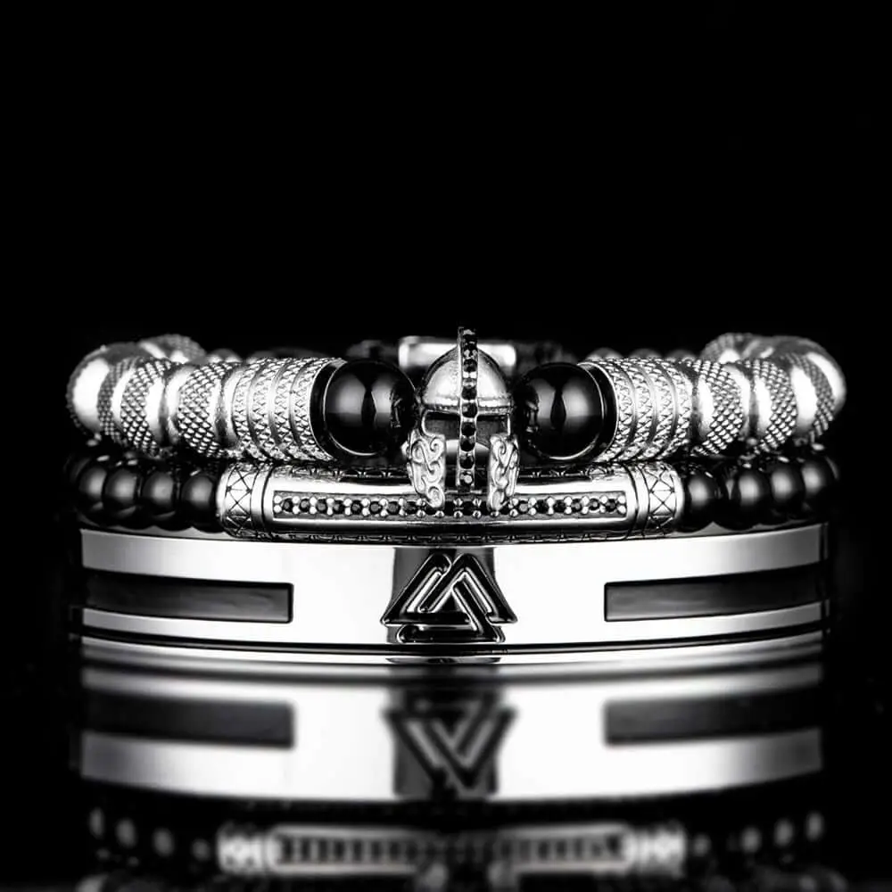 Bracelets set