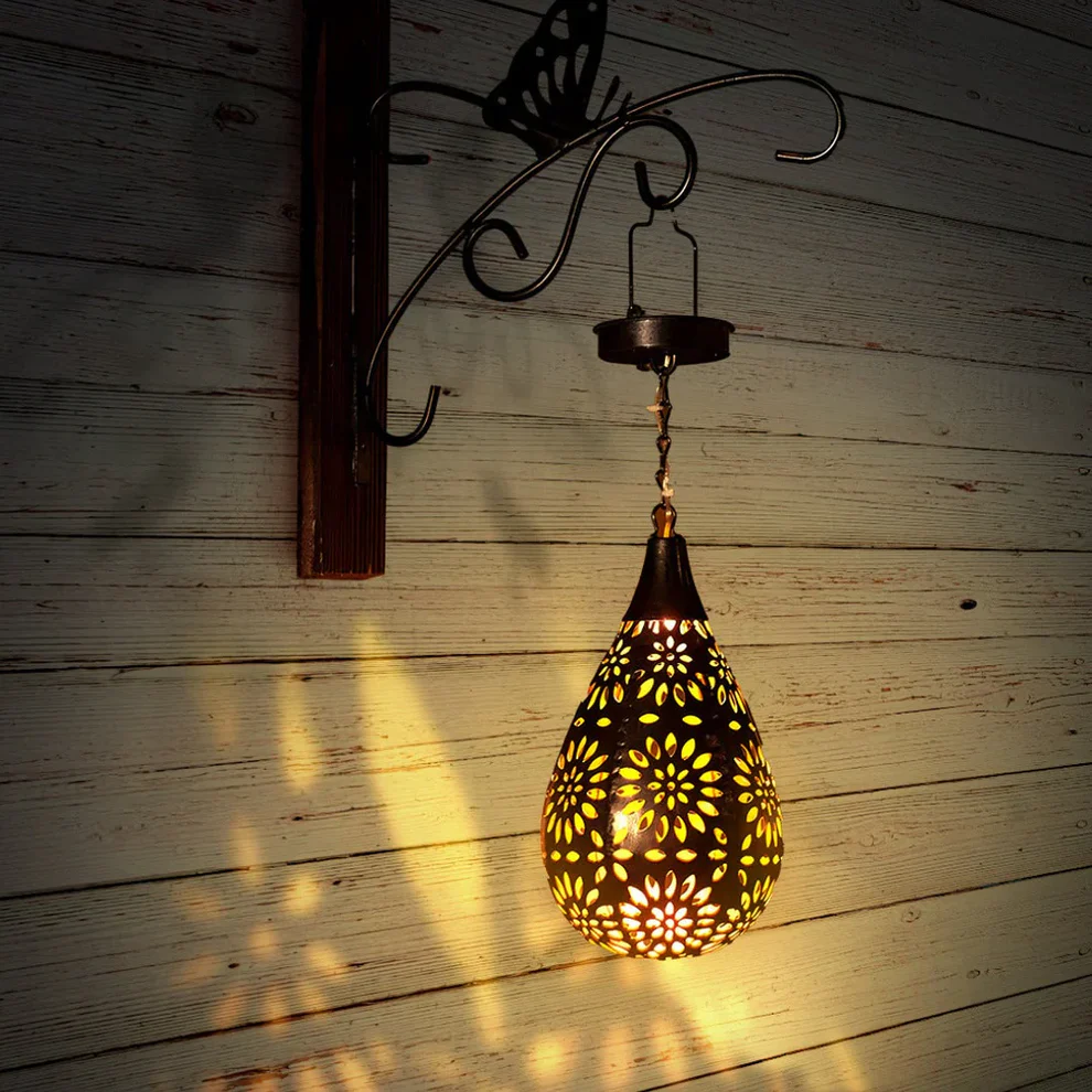 Solar garden light